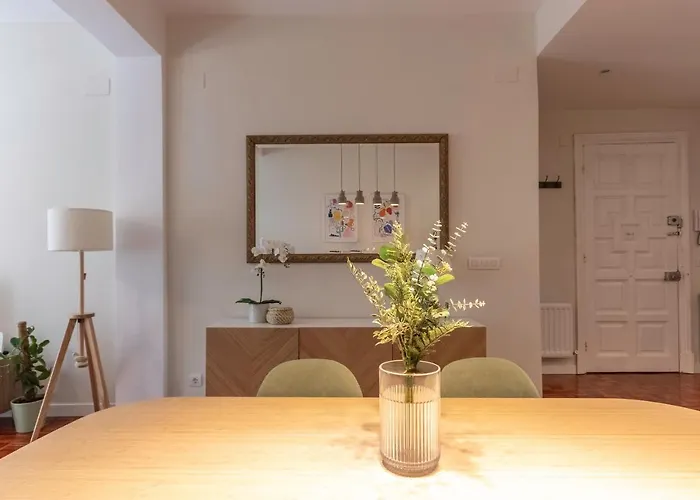 Spacious And Lovely In The City Center Of Bilbao